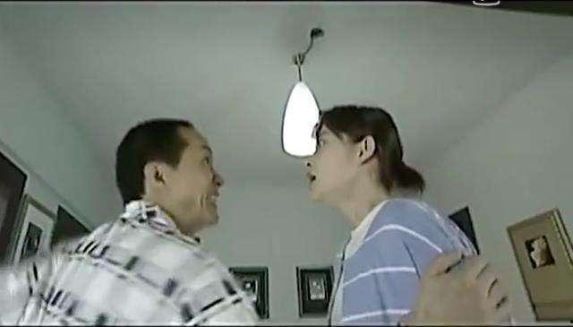 不要和陌生人说话在线观看,一部揭示人际交往心理的悬疑剧  第3张